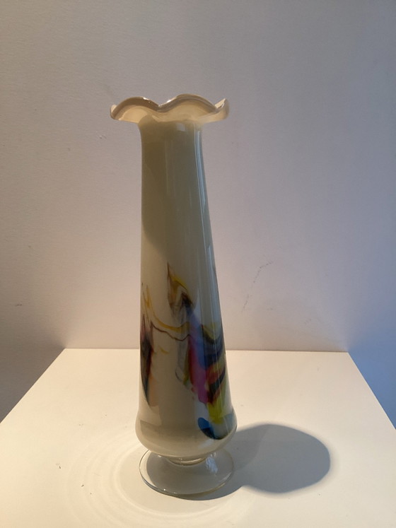 2 Vases opaline colorés. – Verre (photo 4 of 5)