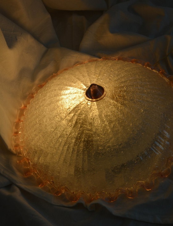 Image 1 of Vintage Murano glazen plafondlamp, roze gegolfde Italiaanse plafondlamp, jaren 1960-1970 Plafonnier