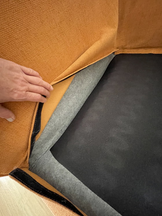 Image 1 of 3 Zitsbank avec Afneembare Bekleding. Couleur terre