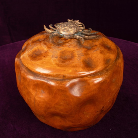 Aldo Tura gesneden perenhouten doos met deksel en bronzen krab 1940 – Schalen (photo 12 of 20)