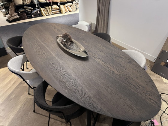 Mesa de comedor Hill de Hofstede Raanhuis – Mesas de comedor (photo 2 of 5)