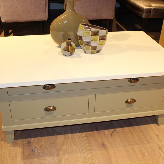 Image 1 of Private Label Collectorkist salontafel