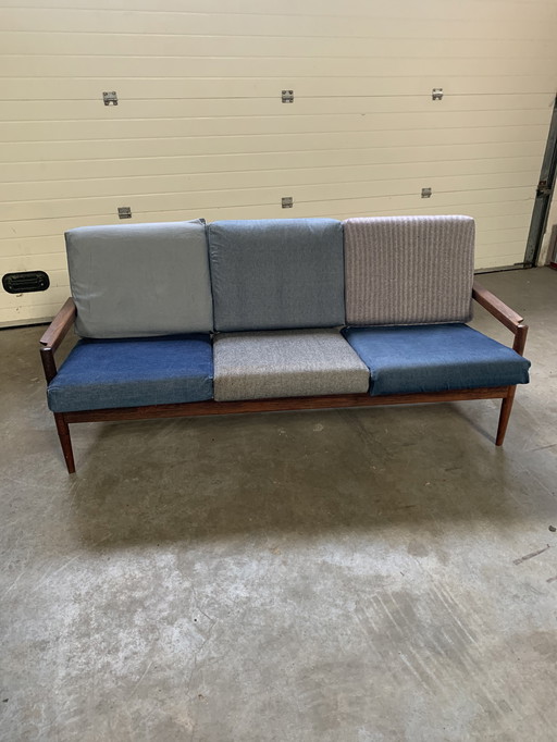 Midcentury Scandinavian Design Settee in Pallisander