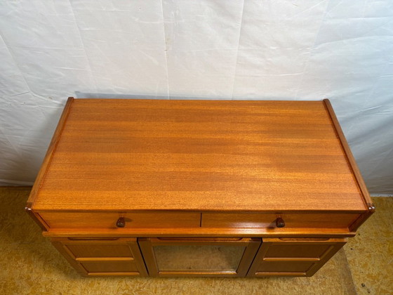 Superbe Meuble Bar Vintage Nathan en Teck | Années 1960–1970 | Design d'Inspiration Scandinave – Buffet bas (photo 7 of 11)