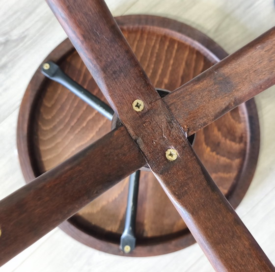 Originaler antiker Thonet-Stil verstellbarer Bugholz Klavierhocker / Drehhocker (gestempelt 914) – Metal (photo 10 of 13)