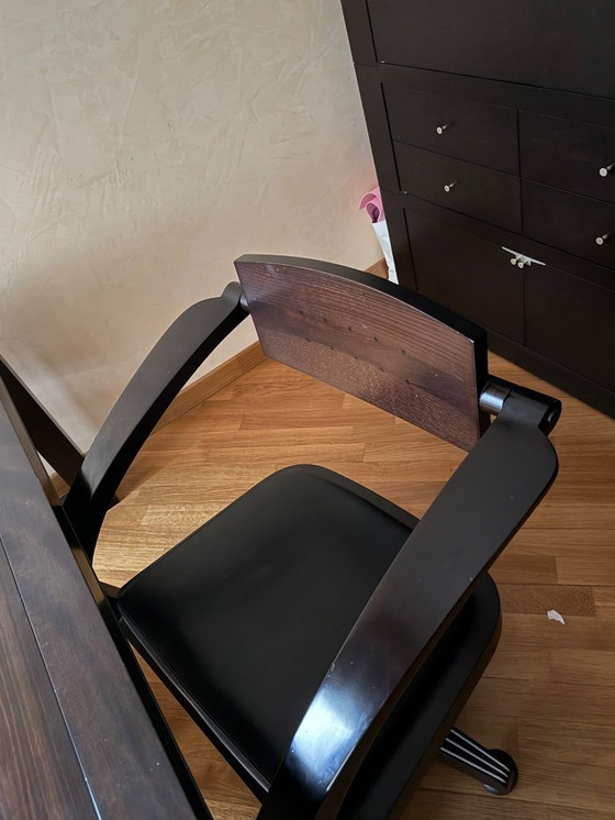 Image 1 of Giorgetti tafel en stoelen - ontworpen door Massimo Scolari