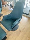 2 Design Fauteuils En 2 Hockers