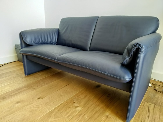 Image 1 of Leolux blue leather two-seater sofa