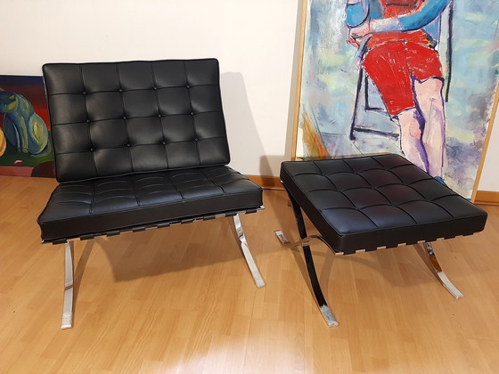 Image 1 of Knoll Set Barcelona New-Never Used Black Leather Design by Ludwig Mies Van Der Rohe and Lilly Reich (1929)
