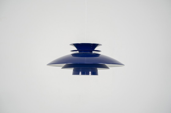 Image 1 of Elegante blauwe hanglamp van Belux (Denemarken, jaren 80).