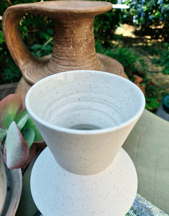 Image 1 of Brand new modern HK Living design vase speckled clay vase. 