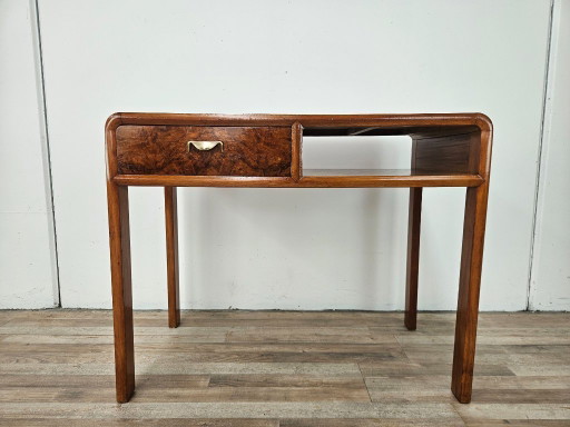 Schreibtisch im Art-Deco-Stil der 1950er Jahre aus Nussbaummaserholz und hellem Nussbaumholz