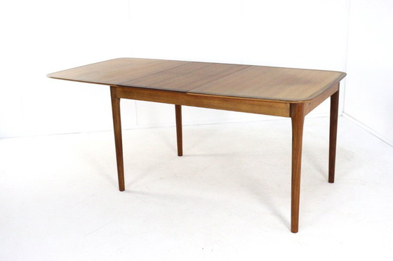 Image 1 of Lübke rectangular 2x extendable dining table
