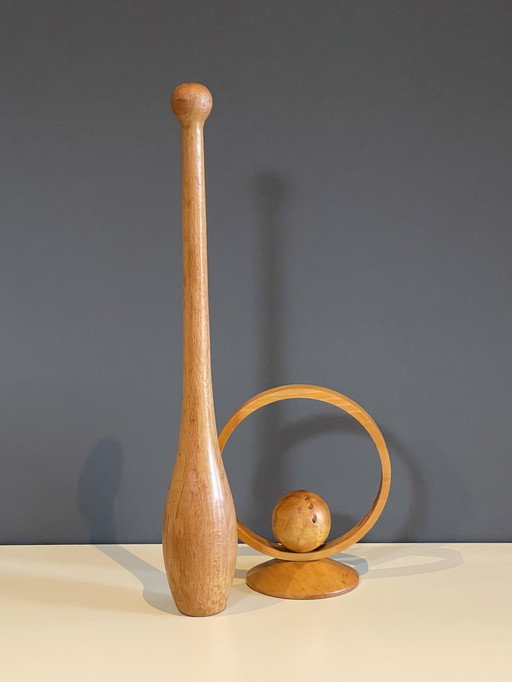 Objet sculptural unique en bois d'époque