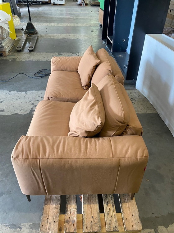 Image 1 of Set of 2 Kuka Home Motorized Recliners with Battery Packs – New Condition