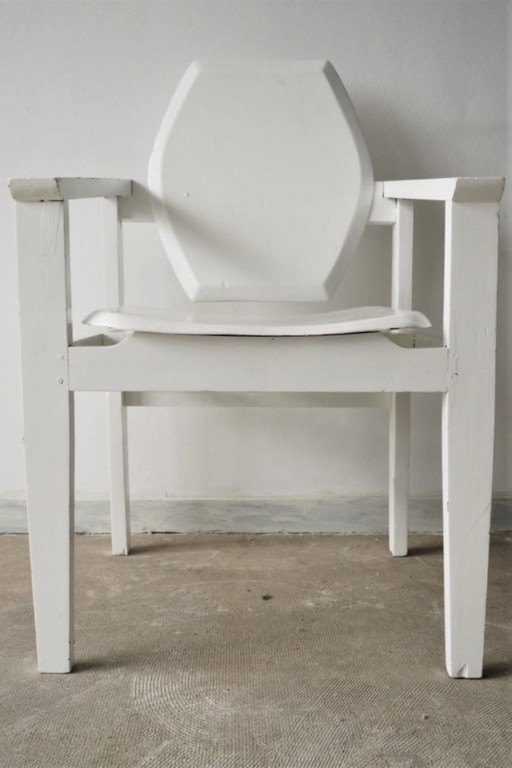 Ancienne chaise cubiste, vers 1920-1935