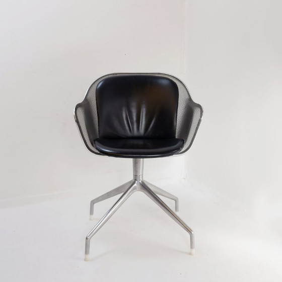 Image 1 of Vintage Italian swivel armchair “Iuta” by Antonio Citterio for B&B Italia