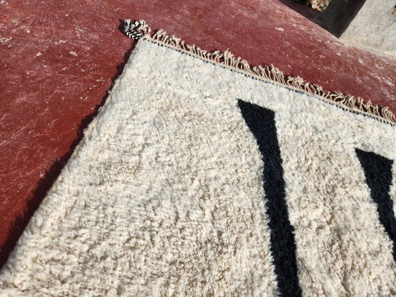 Beni Ouarain Berber rug in cream with black pattern 300x200 cm – natural wool – Rugs & carpets, Cotton (photo 11 of 12)