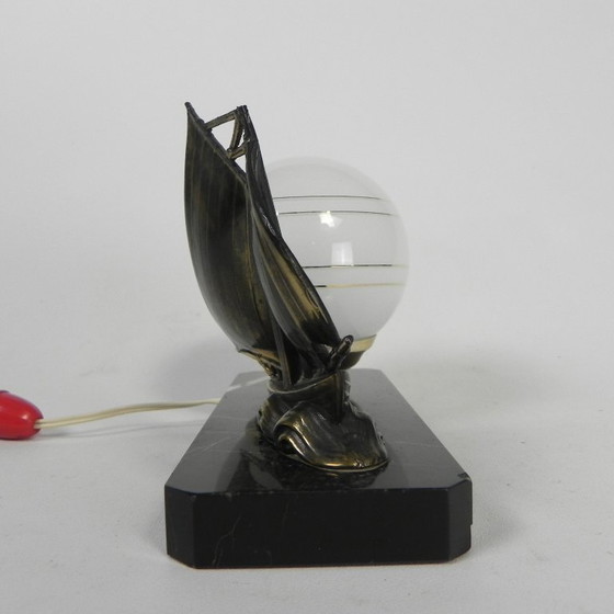 Art Deco desk lamp with sailboat and globe on marble base, 1930s – Table lamps, Metal, Vintage (photo 8 of 15)
