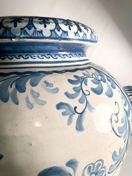 Große handbemalte Savona Keramik Vase, 1725 – Vasen (photo 3 of 13)