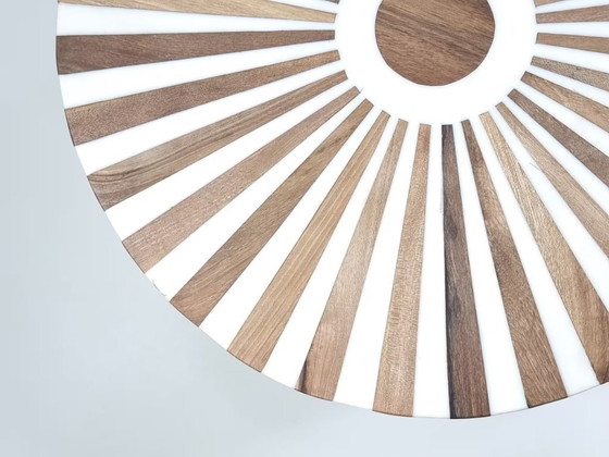 Image 1 of Tavolino in legno e resina fatto a mano – Handgemaakte Hout & Resin Bijzettafel