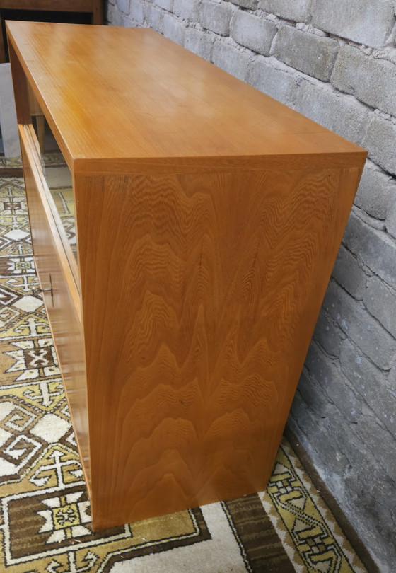 Image 1 of Vetrina a 2 ante 1960