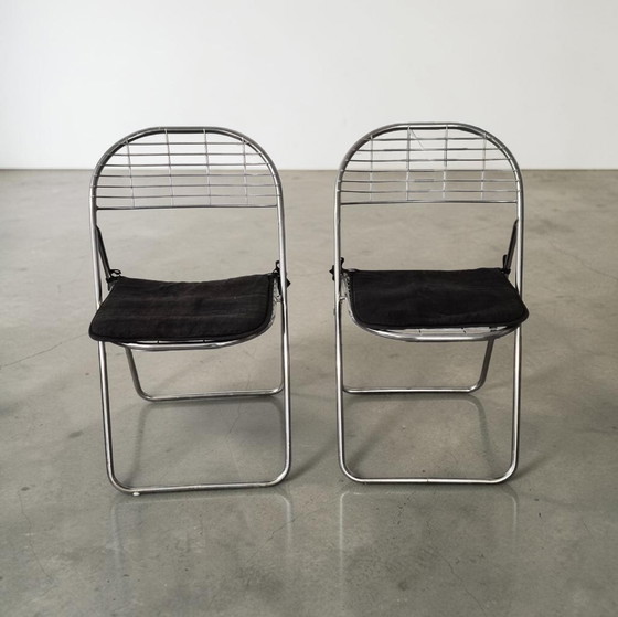 Image 1 of 1 van 2 design vintage chromen snarenklapstoelen Niels Gammelgaard Ikea