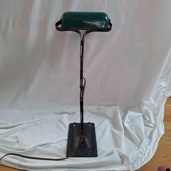 Image 1 of Schaco G1285 Notarlampe, zweiarmig, Emaille-Schirm aus den 1920er Jahren