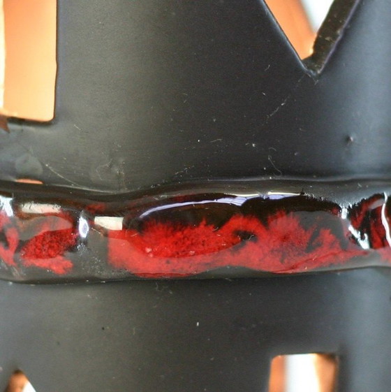 Image 1 of Table lamp made of Fat Lava ceramic. Western Germany Design.