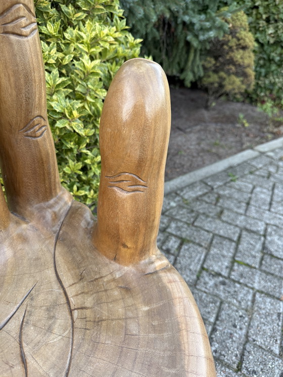 Image 1 of Houten handstoel vintage massief hout sculpturaal