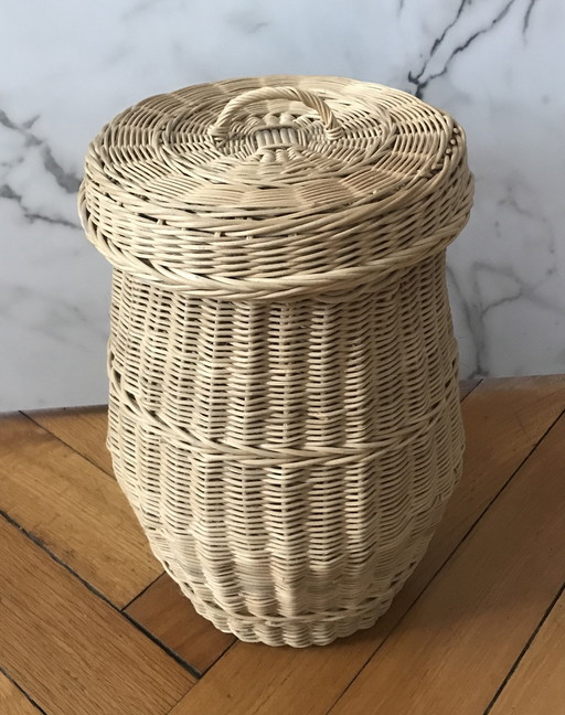 Rotan opbergmand