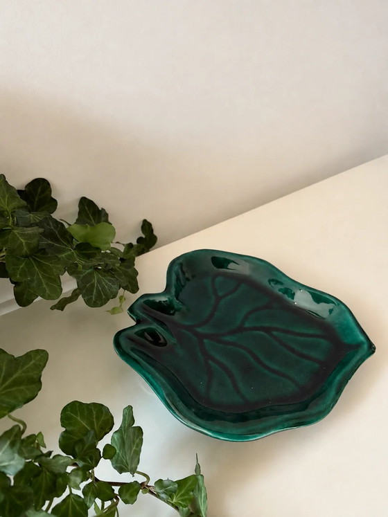 Piccolo piatto vintage a foglia verde smeraldo – Ciotole, Ceramic (photo 2 of 4)