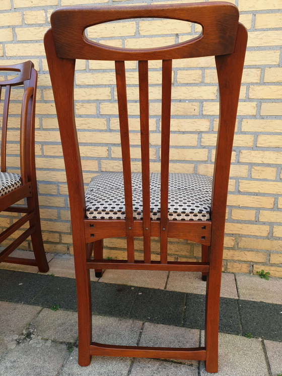 Image 1 of 4 Schuitema eetkamer stoelen 