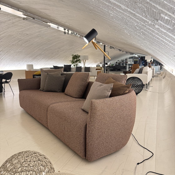 Image 1 of Indera Float 3-seater sofa