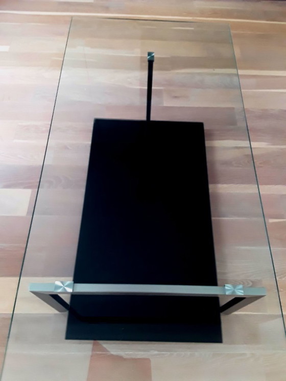 Image 1 of Table basse en verre
