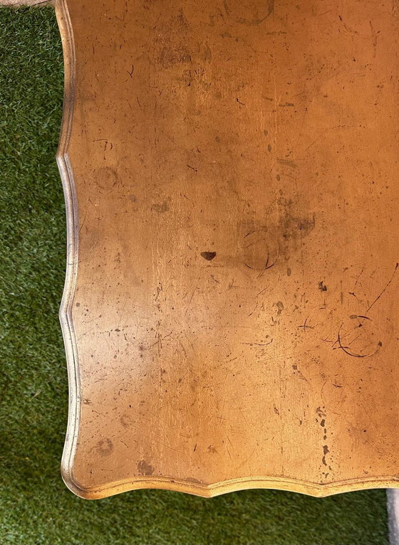 Image 1 of Mesa auxiliar italiana ornamentada de estilo renacimiento rococó - Década de 1950-1970