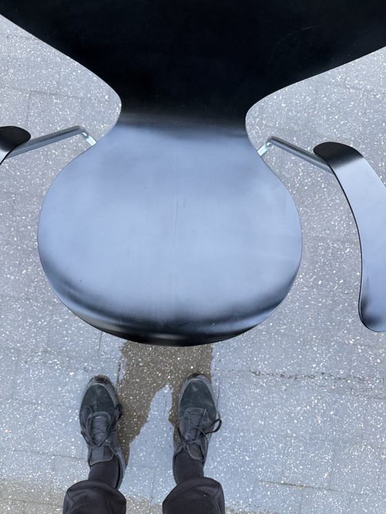 Image 1 of Silla Butterfly serie 7 de Fritz Hansen Arne Jacobsen Negra