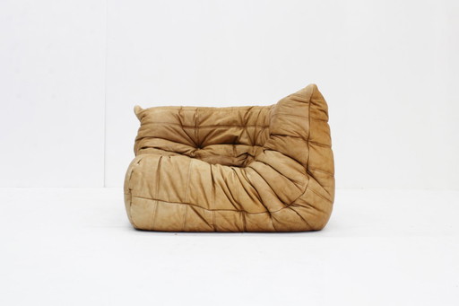 Sillón esquinero Togo vintage de piel color coñac de Michel Ducaroy para Ligne Roset