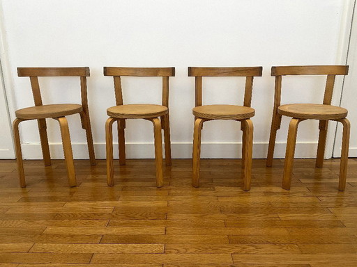 Tafel en 4 stoelen in de stijl van Alvar Aalto