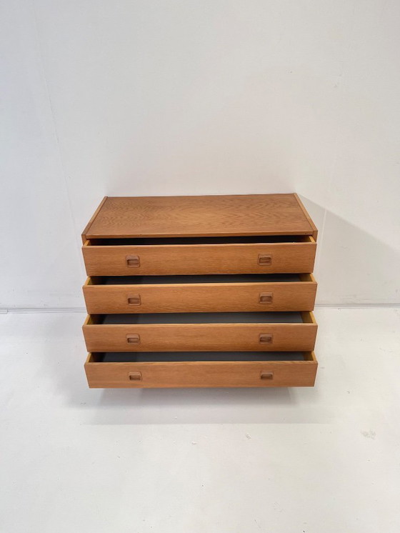 Image 1 of Commode vintage au design danois par Poul Hundevad