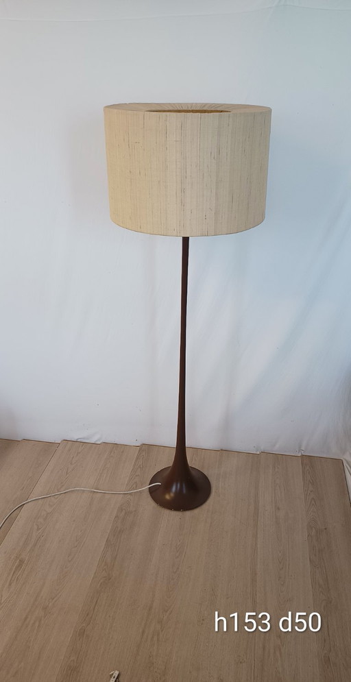 Lampadaire Sixties avec pied trompette