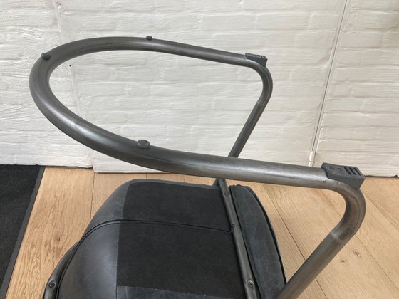 Image 1 of 8 sedie da pranzo in metallo con seduta in pelle