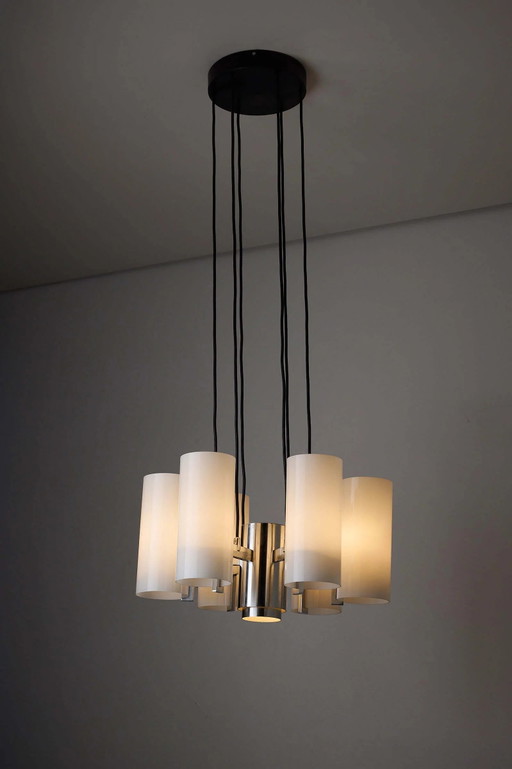 Lustre chromé à six bras avec diffuseurs cylindriques en verre opalin, Europe, années 1970