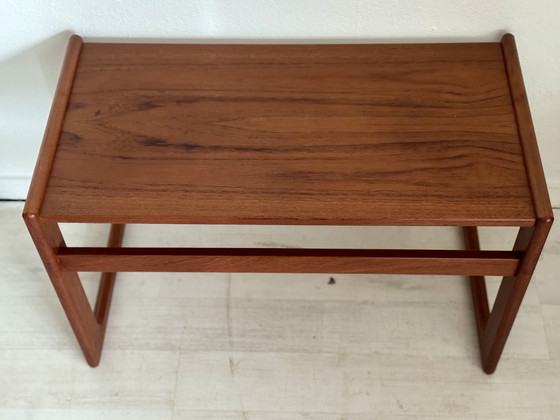 Image 1 of Vintage teakhouten bijzettafeltje