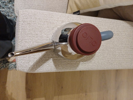 Oliekannetje van merk Alessi (design Michael Graves), Keukenaccessoires, Gepolijst staal, Blauw (foto 7 van 7)