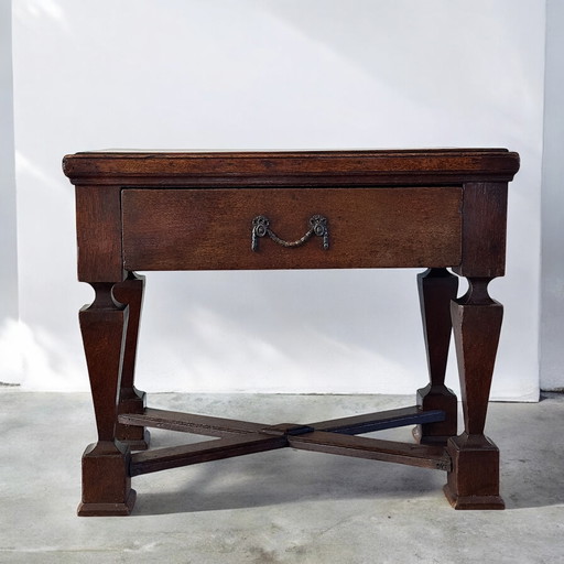 Table d'appoint ancienne en chêne - 18e siècle