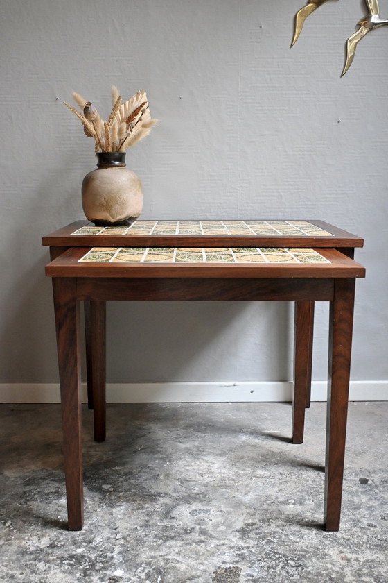 Image 1 of Set van 2 Deens Design Nesttafels Mimiset met Tegeltableau ingelegd