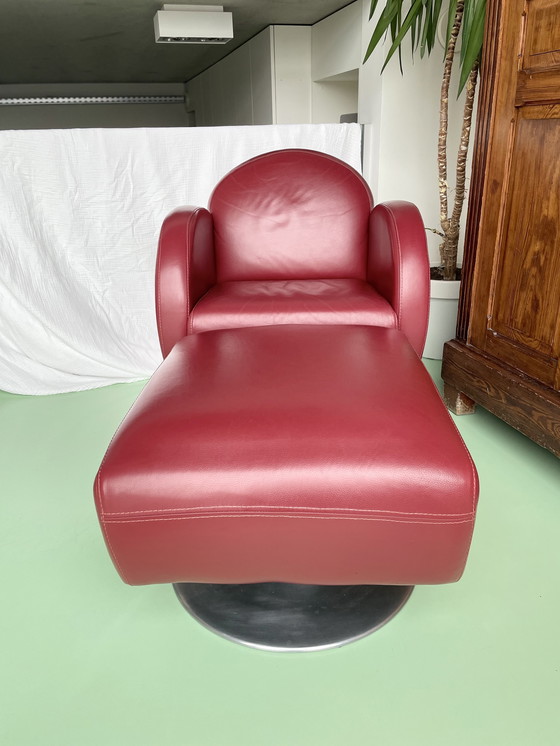 Image 1 of Fauteuil lounge design avec repose-pieds – Design européen haut de gamme, vers 1995-2005 (Leolux Class)