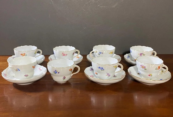 Image 1 of Meissen porseleinen thee- en koffieservies 'Scattered Flowers': 40-delige set