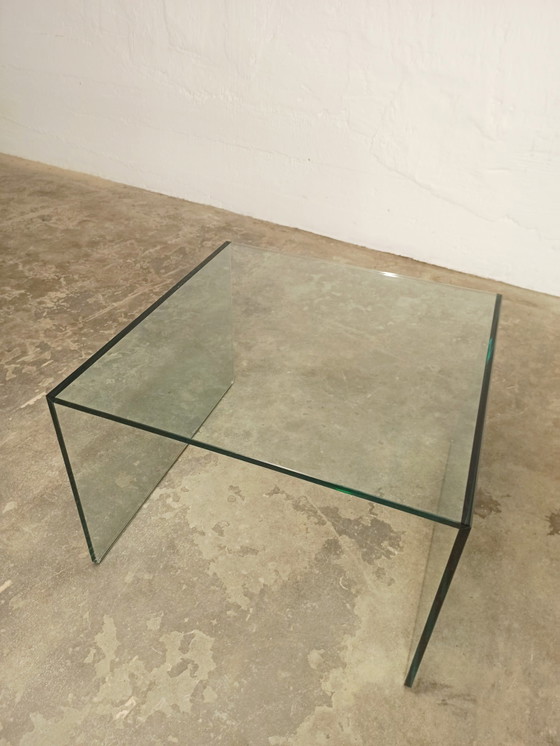 Image 1 of Mesa auxiliar o de centro de cristal Tonelli